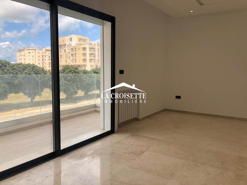 Appartement S+3 à Ain Zaghouan Nord